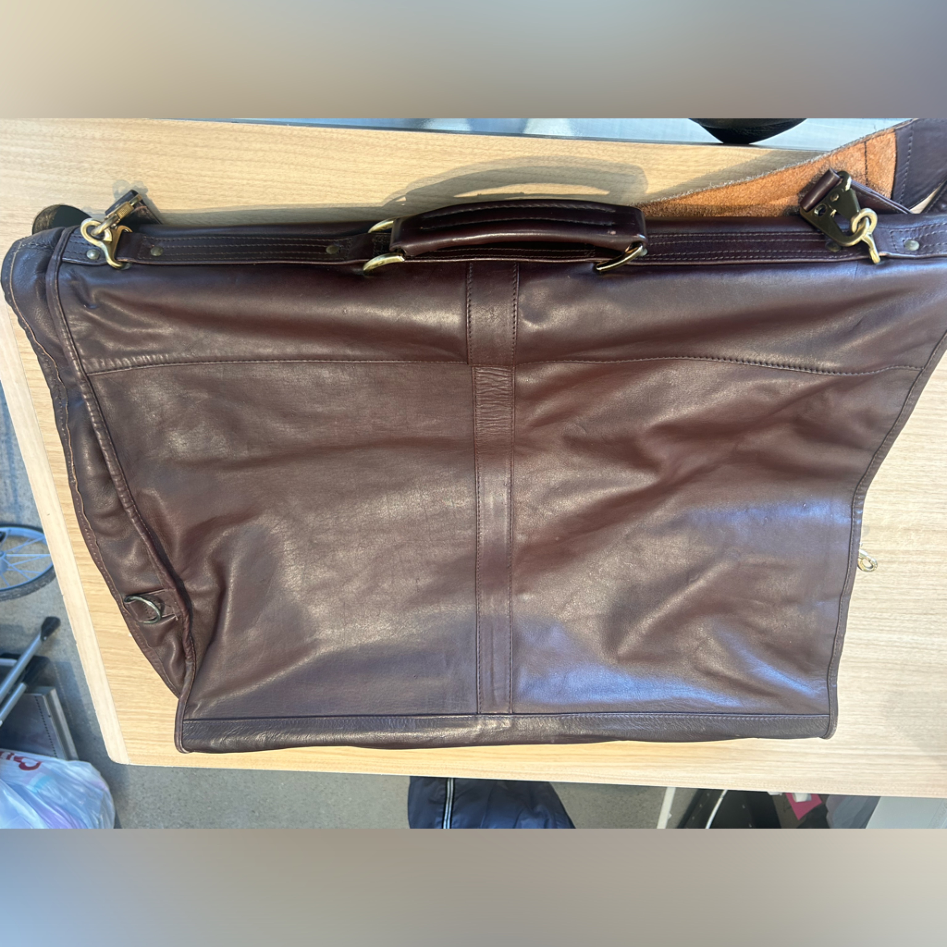 Tumi Garments Bag Elegant Brown Leather Men's Bag
